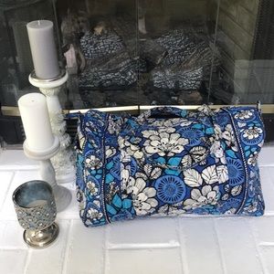 Large Vera Bradley Duffel Weekender Bag